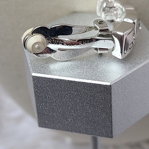 Swarovski Silver Clip on Earrings, Great Condition - Picture 3 of 5